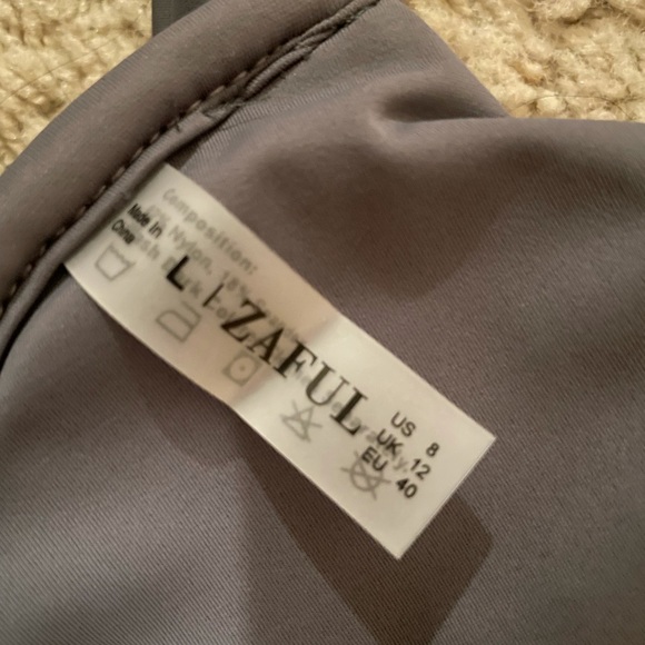 6 LARGE BIKINI TOPS FOR $35! - Picture 9 of 13